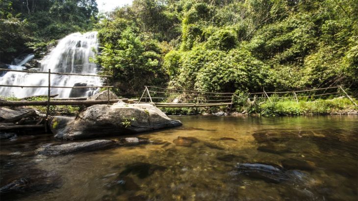 [リラックス、癒しの音楽]ソルフェージュの周波数と静かな瞑想の音楽は、高品質の睡眠を得るのに役立ちます。 聞いている間、あなたはすぐに眠りに落ち、ストレスを和らげ、疲労から回復することができます。