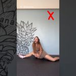 Easy Middle Split Turorial 🔥 #gymnast #yoga #flexibility #shorts