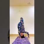 Stretching & Bending #yogaurmi #yoga #yogawithurmipandya #yogaasana #urmiyogaacademy #fitness