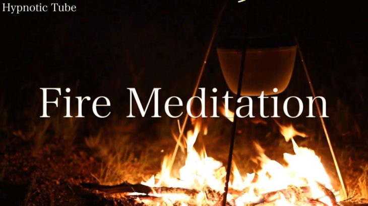 【睡眠導入・癒し動画・瞑想・ASMR】焚き火BGM動画の心地よい音でくつろぐ30分